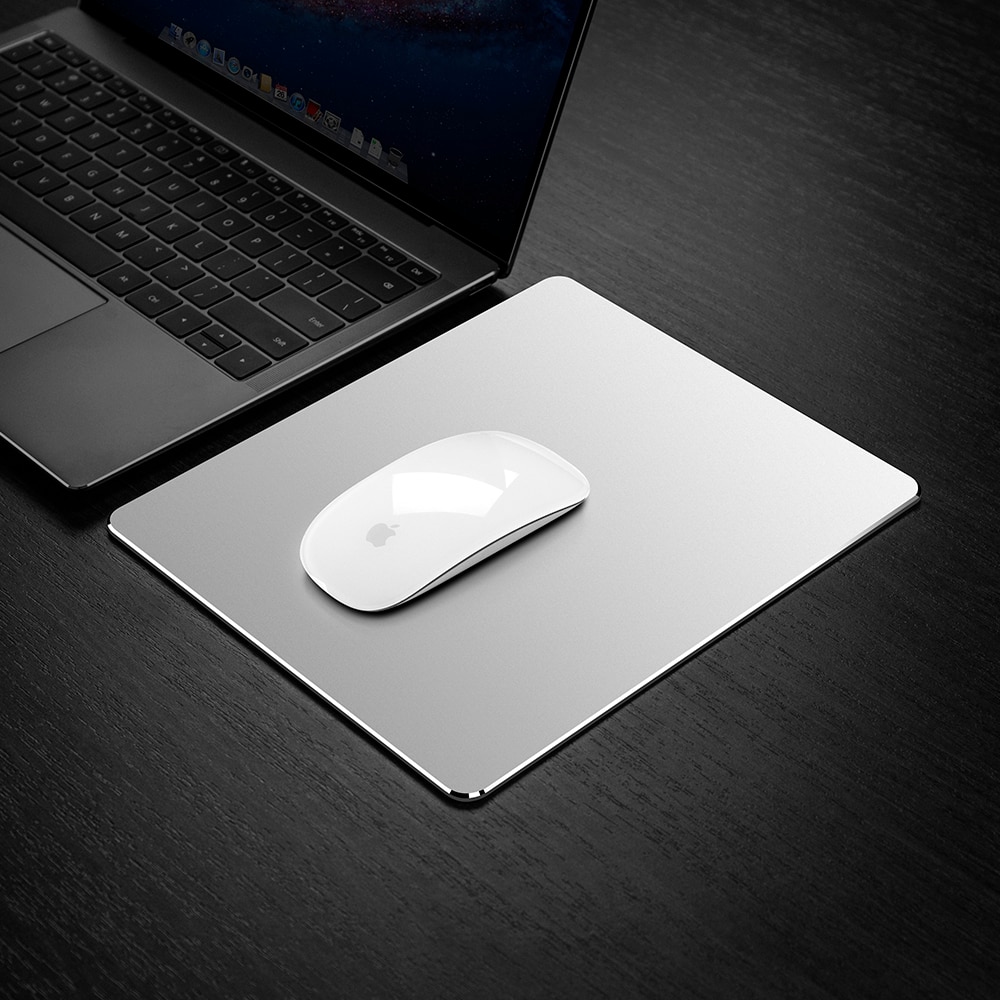 Portable Double-Sided Aluminum Mouse Mat Portable Double-Sided Aluminum Mouse Mat