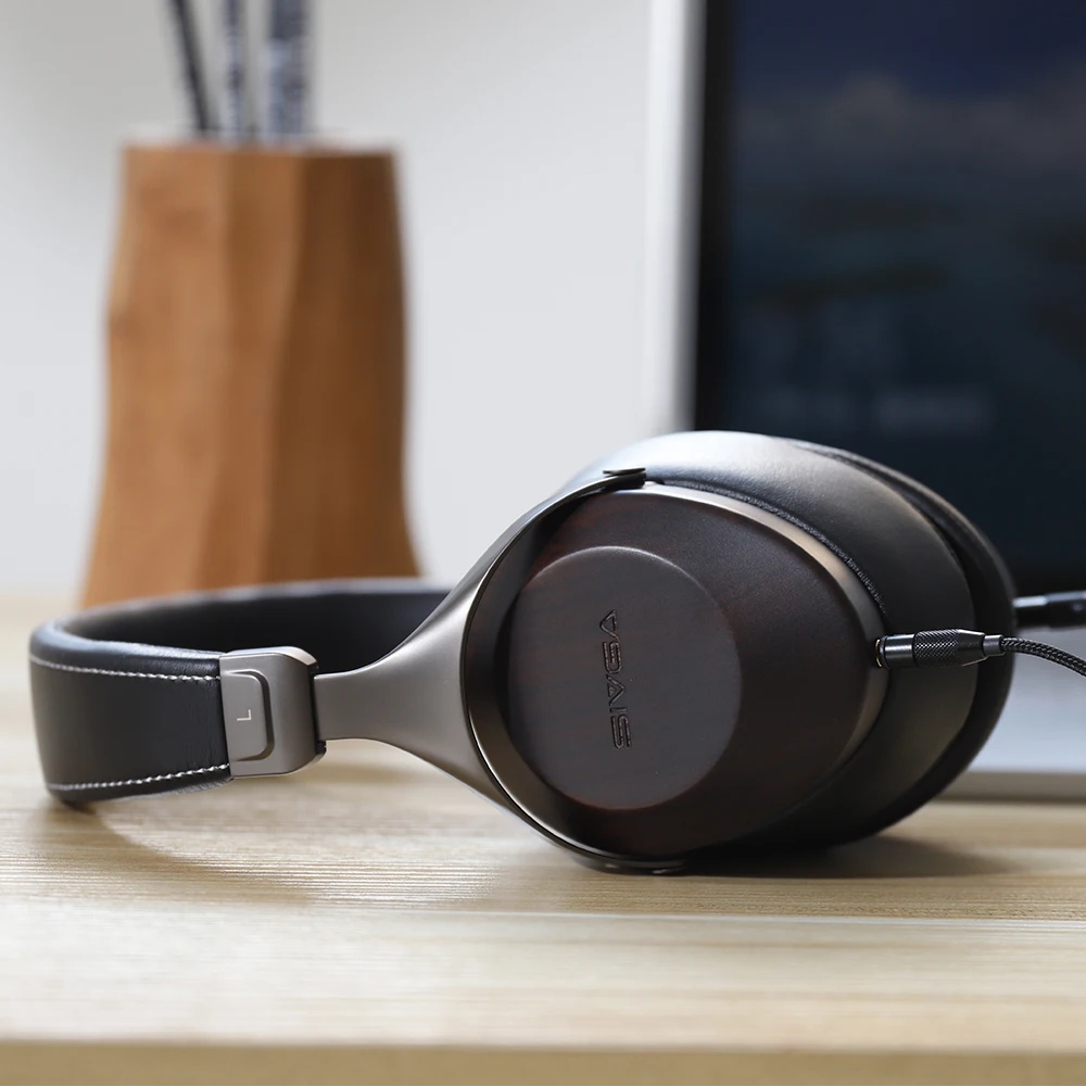 Over-ear Wood Headphones
